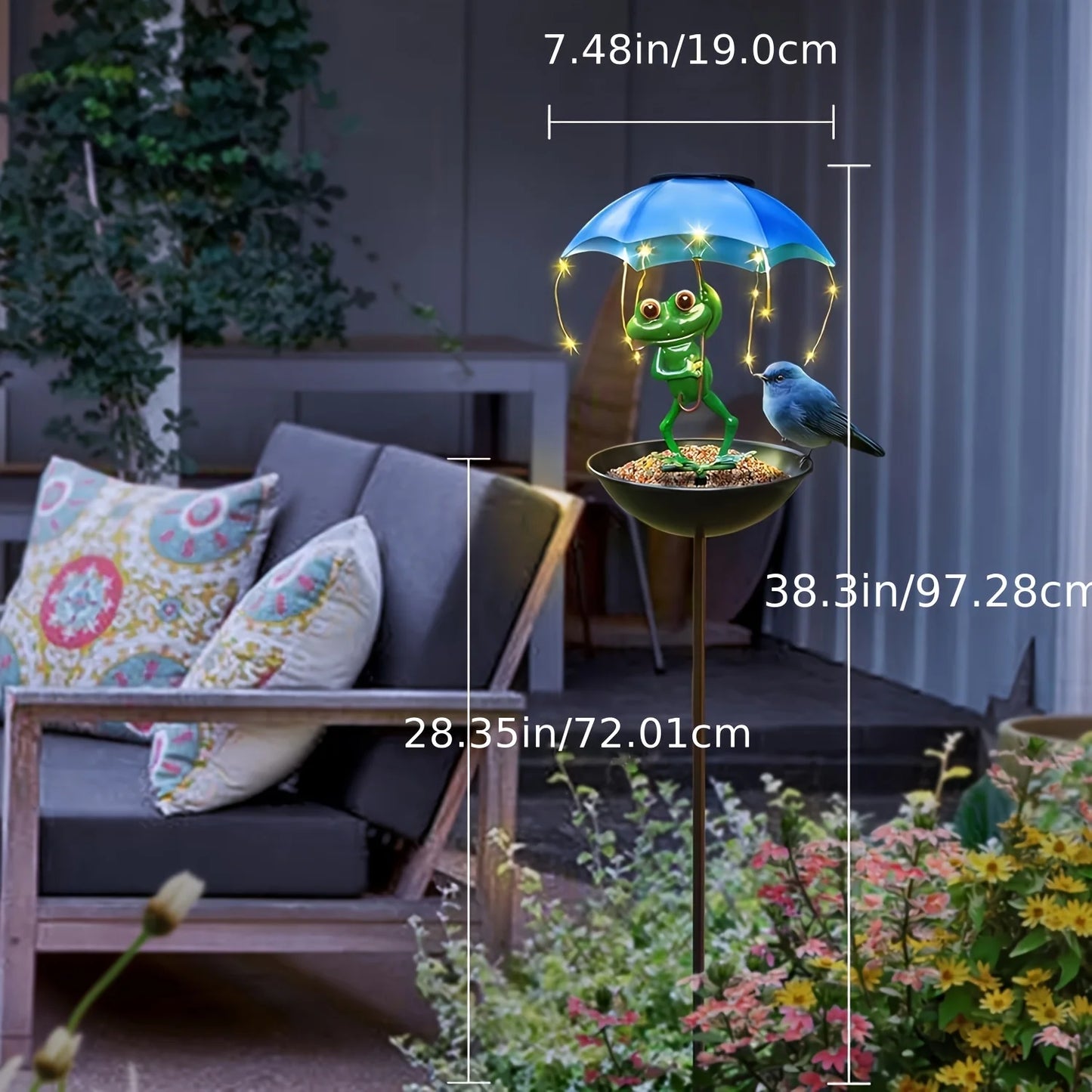 Frog Solar Street Light, Bird Feeder, Lawn