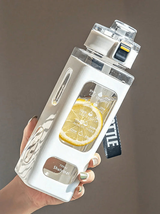 1 piece white 700ml sports water bottle